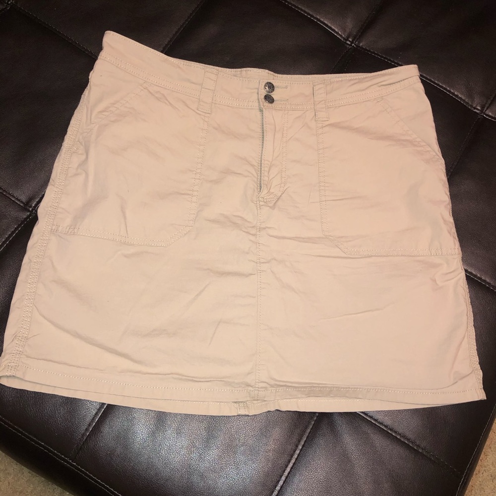 Women’s skort size 10 medium